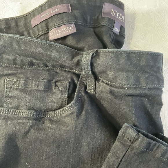 Nydj Sheri Black Slim Jean Women's Size 20W New Without Tags - Picture 3 of 5